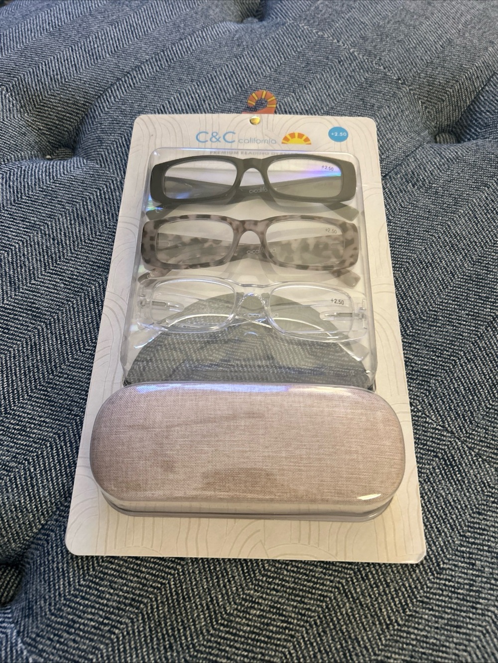 C&C CALIFORNIA Reading Glasses +2.50 Womens 3 Pair Set Case NEW SEALED